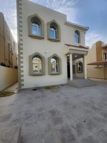 للايجار فيلا سكنيه - بالوكير