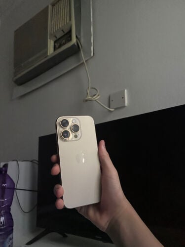 ايفون ١٦ برو ٢٥٦ جيجابايت