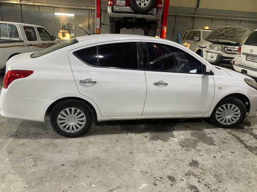 Nissan 