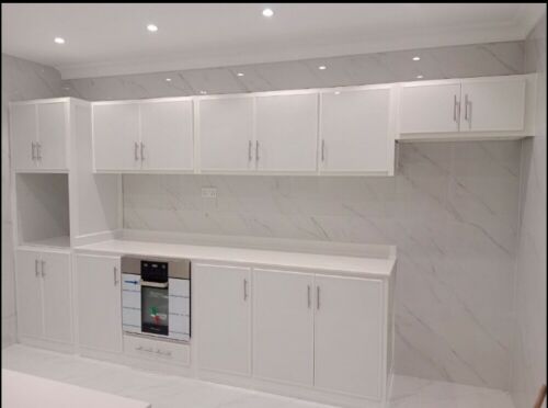 تفصيل مطابخ المنيوم تفصيل أبواب