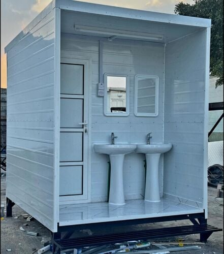 Porta cabin toilet