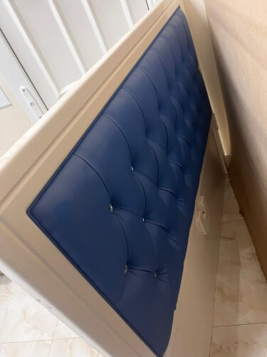 Queen size bed