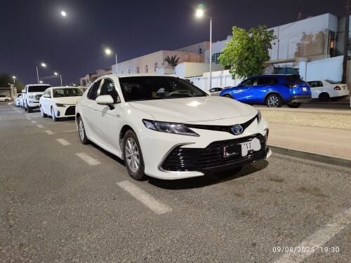 Toyota Camry 2022 hybrid
