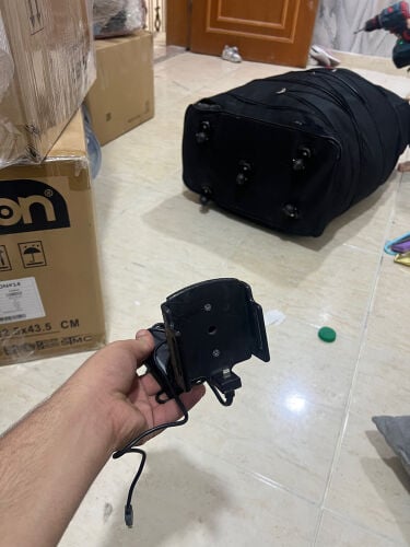 قاعدة جوال مع شاحن 