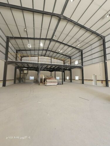 للايجار مخزن مواد غذائيه