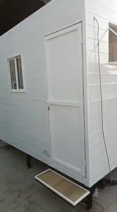 كبينه مع حمام٣٬٤ في جاهزللبيع
