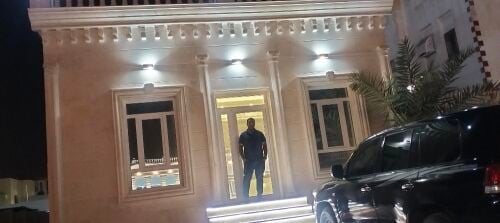 بناء ملاحق