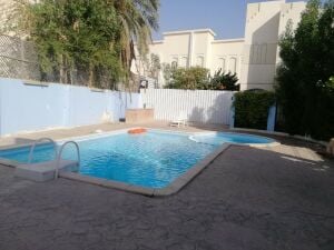 فيلا داخل مجمع بالمطار القديم