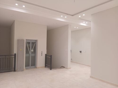 فيلا راقية للإيجار في وادي السيل