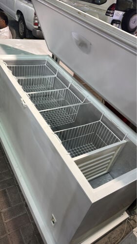 Deep freezer
