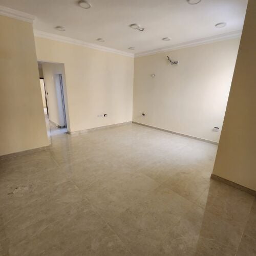 لإيجار شقة ٣ غرف النجمة اول ساكن