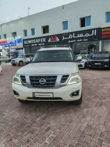 Nissan Patrol 2016 Platinum . V8