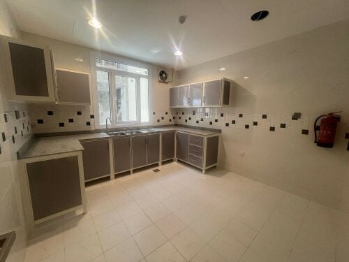 vip 2bhk without commission