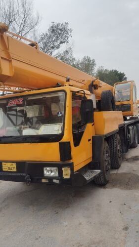 Crane, winch, flatbed & lowbed