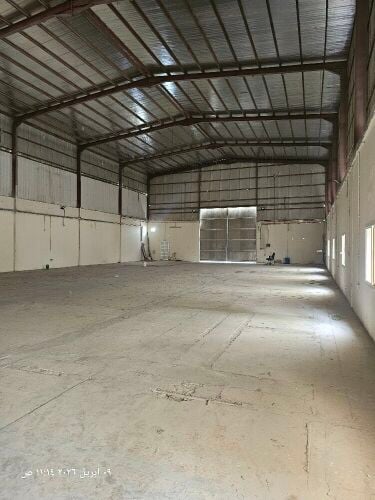 للايجار مصنع بلاستيك