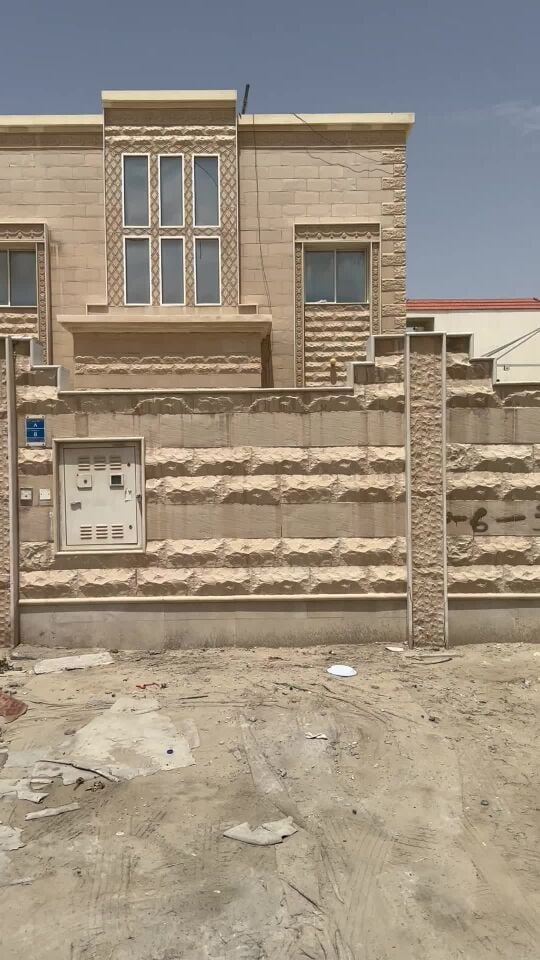 للبيع فيلا آم صلال علي ٤٩٣م مؤجره