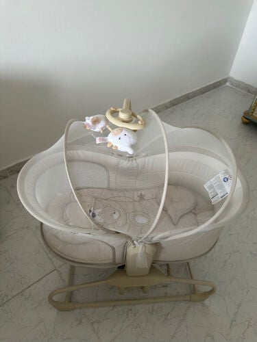  electric rocking bassinet 