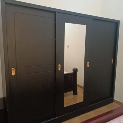 Wardrobe Sliding with mirror
