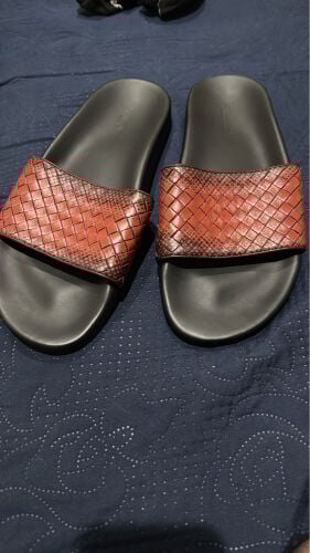 Original Bottega Veneta slides 44