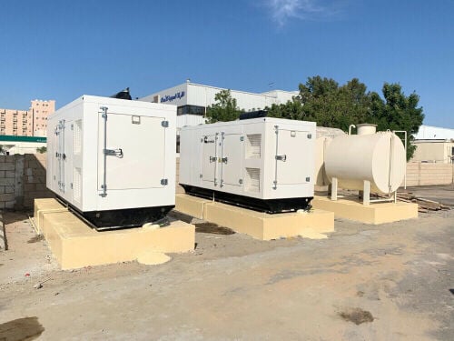 للبيع مولدات كهرباء كاتم للصوت