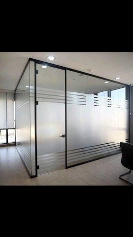 نجار وأعمال زجاج ألمنيوم