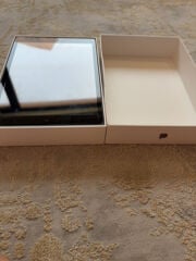 Apple iPad 9th generation 256gb 11i