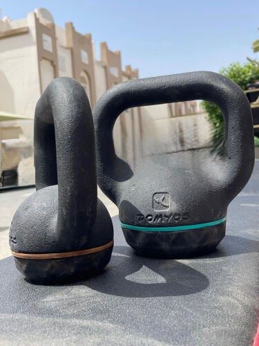 أوزان وأثقال  .