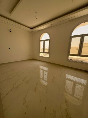 للبيع  اوالايجارفيلا في الصخامه.