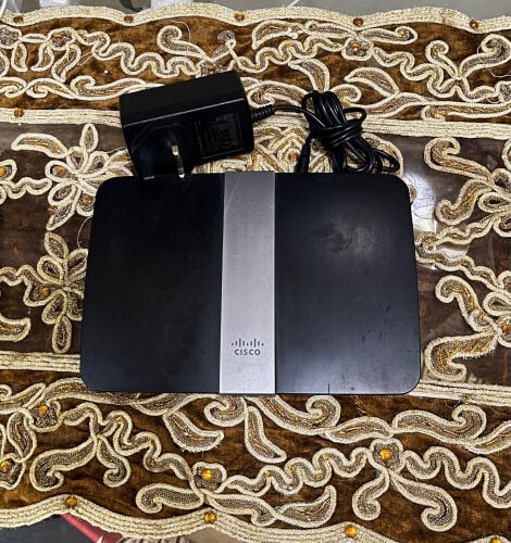 راوتر سيسكو 