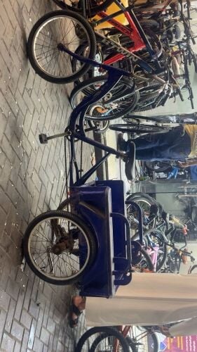 three wheller cycle very good