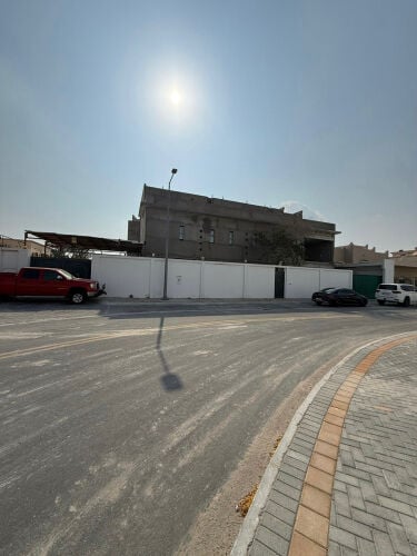 للبيع فيلا في الخيسة