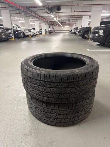 Continental CrossContact 285/45/R22