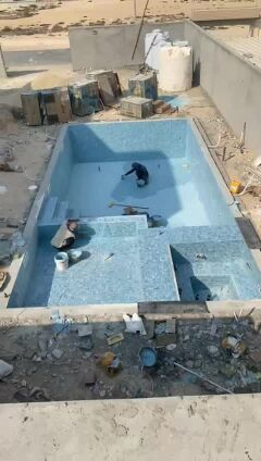 عمل برك سباحه