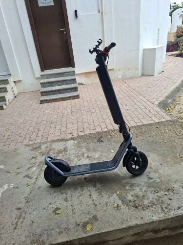 Crony x 7 scooter, powerful, large