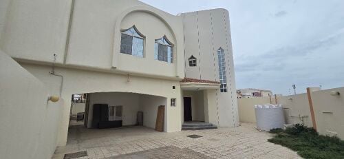 For rent in Abu Hamour