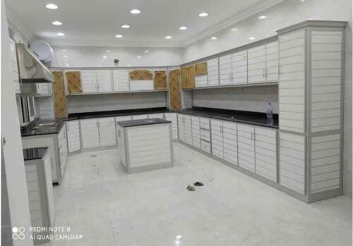 السلام عليكم! نحن متخصصون في أعما