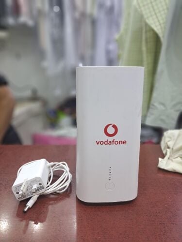 Huawei H112-370 5G SIM Router