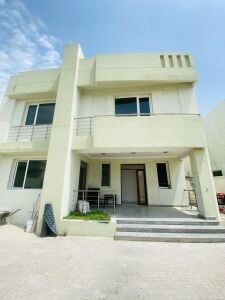 Studio Room For Rent