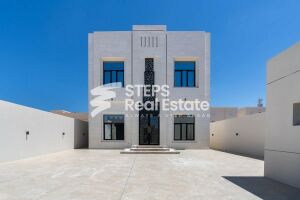 فيلا بمساحات واسعة وبنتهاوس مميز