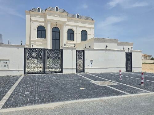 فيلا جديدة بالصخامة تشطيب خاص