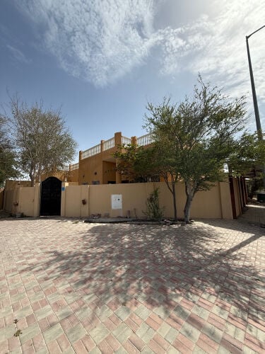 الغويرية.  للبيع