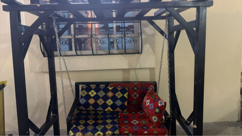 swing and chairs used but good 