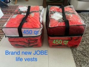 JOBE adults life vests