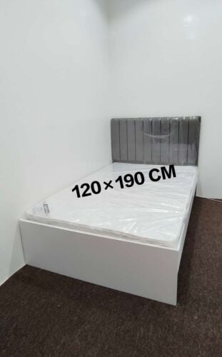 جميع أنواع الأثاث الجديد سرير، مف