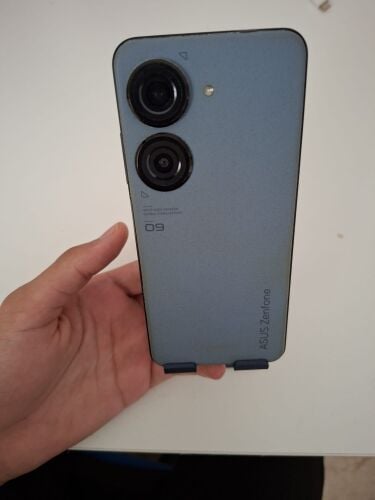Asus zenfone 9