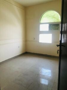 مكتب للإيجار معيذر(1اشهر مجا نا