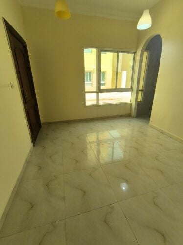 شقة للإيجار في مجمع معيذر