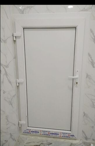 أعمال الألمنيوم والزجاج.