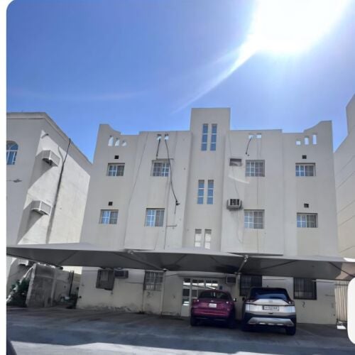 للبيع عماره 9 شقق خليفه الجنوبيه