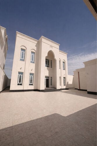 الوكير للبيع فلتين بتصميم راقي